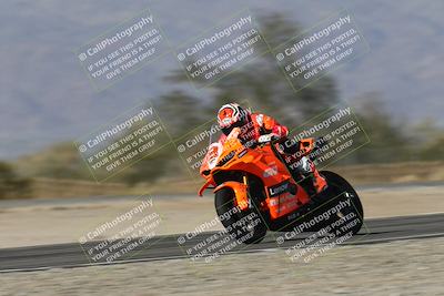 media/Dec-01-2025-Moto Forza (Mon) [[2daa91e15f]]/1-Advanced Group/Session 3 Turn 3 Exit Bump Pans/